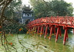 Cầu Thê Húc, đền Ngọc Sơn